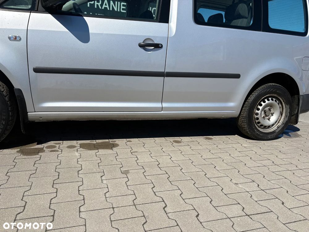 Volkswagen Caddy 1.6 TDI BMT - 11