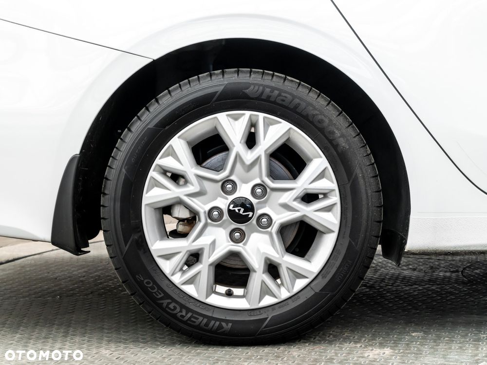 Kia Ceed 1.5 T-GDI M - 12