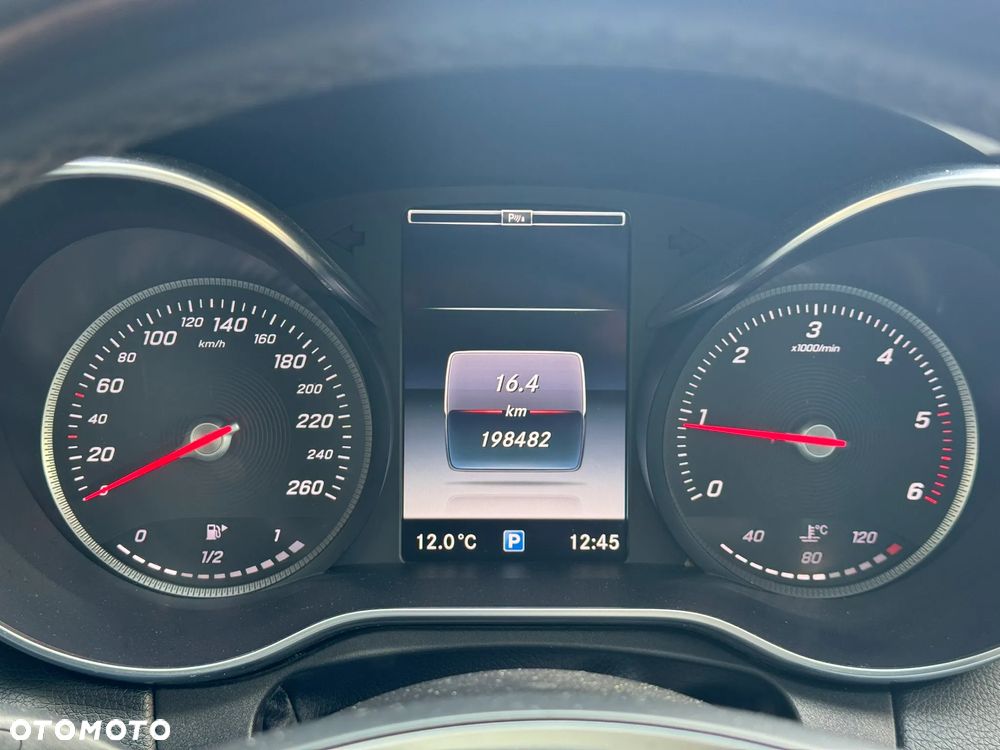 Mercedes-Benz Klasa C - 32