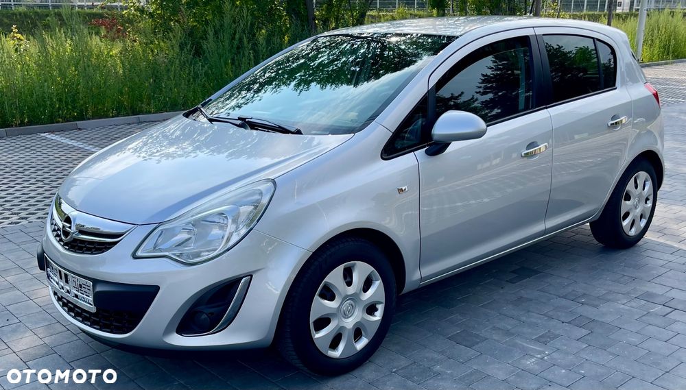 Opel Corsa 1.2 16V Cosmo - 6