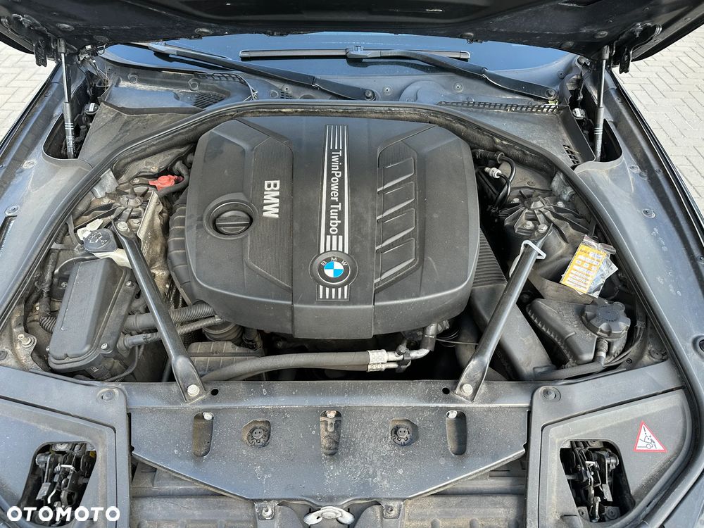 BMW Seria 5 - 30