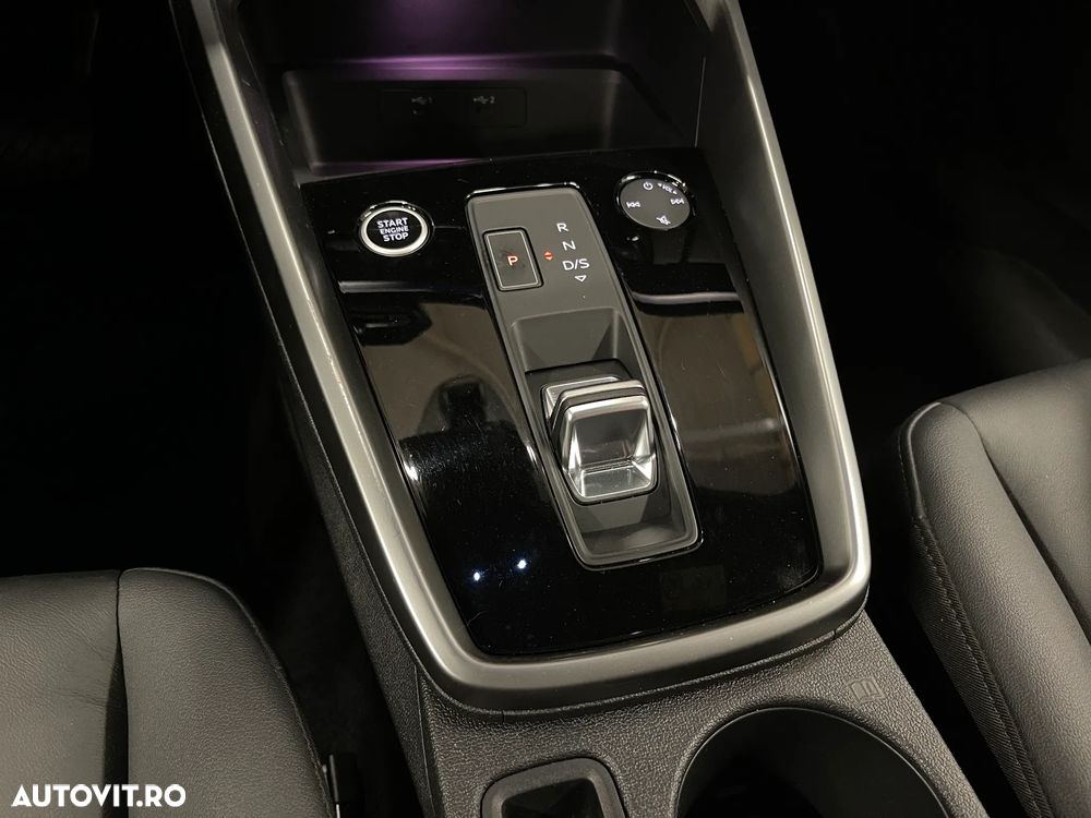 Audi A3 Sportback 40 S tronic design - 25