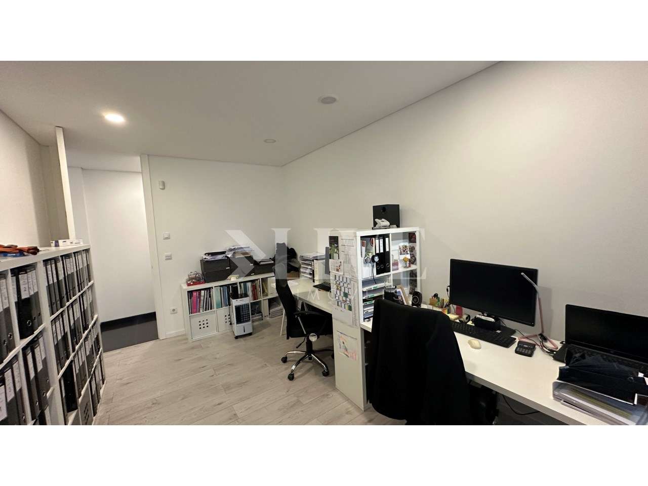 Armazém, 1 345,54 m², Bodiosa - Grande imagem: 3/14