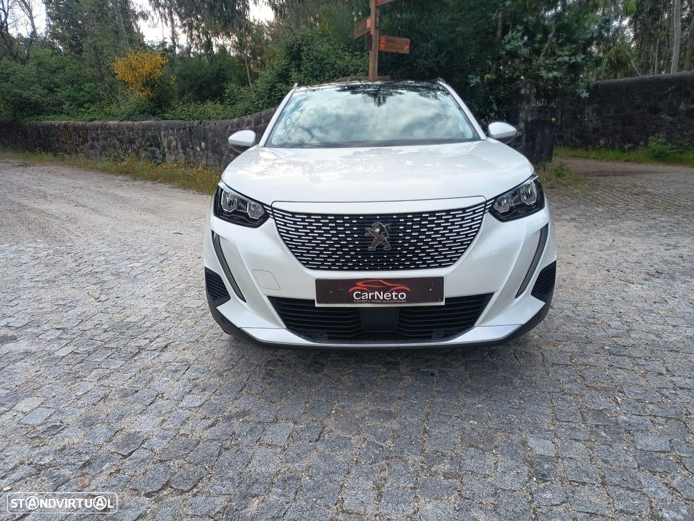 Peugeot e-2008 50 kWh GT Pack - 3