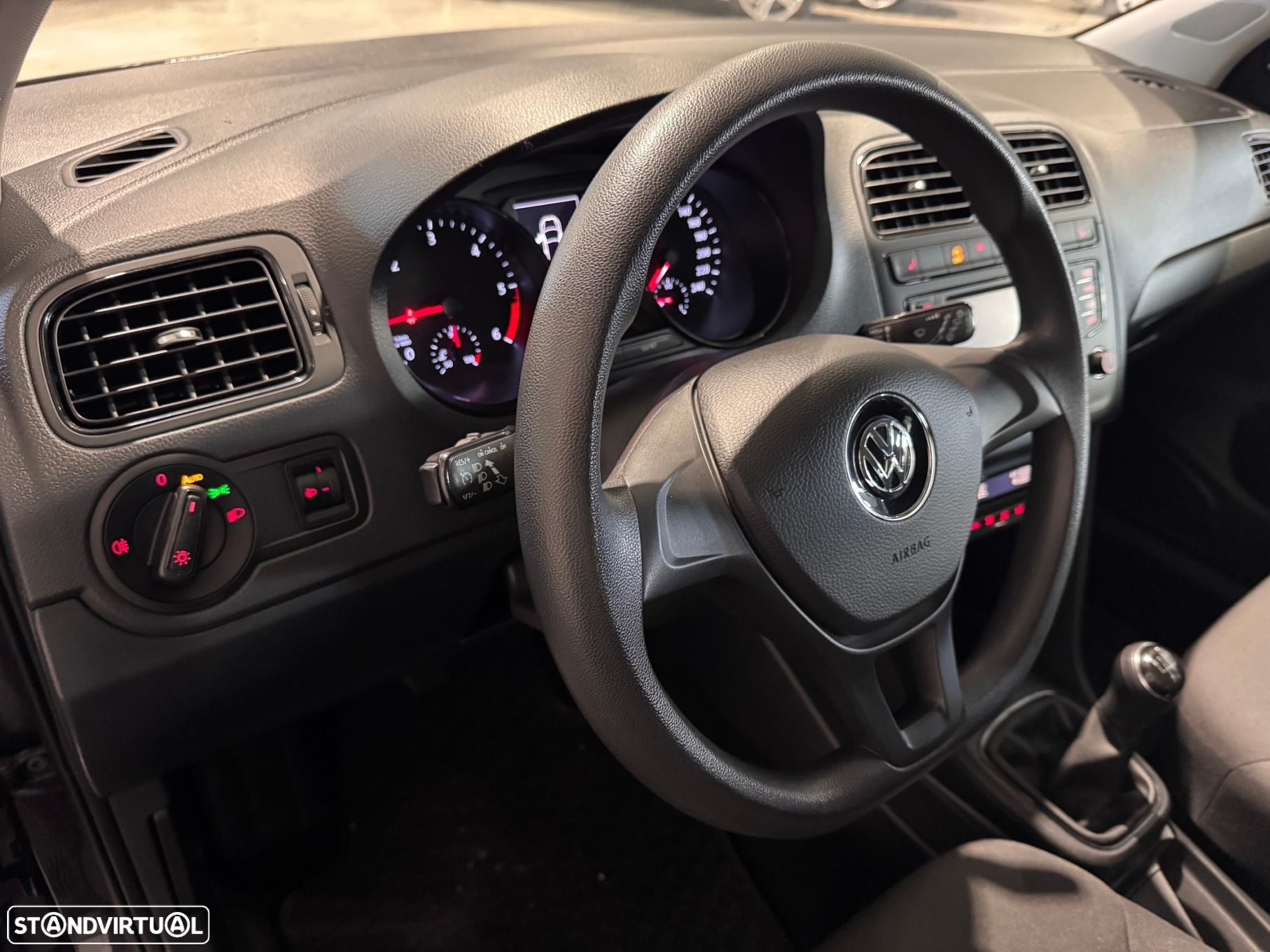 VW Polo 1.4 TDi Trendline - 35