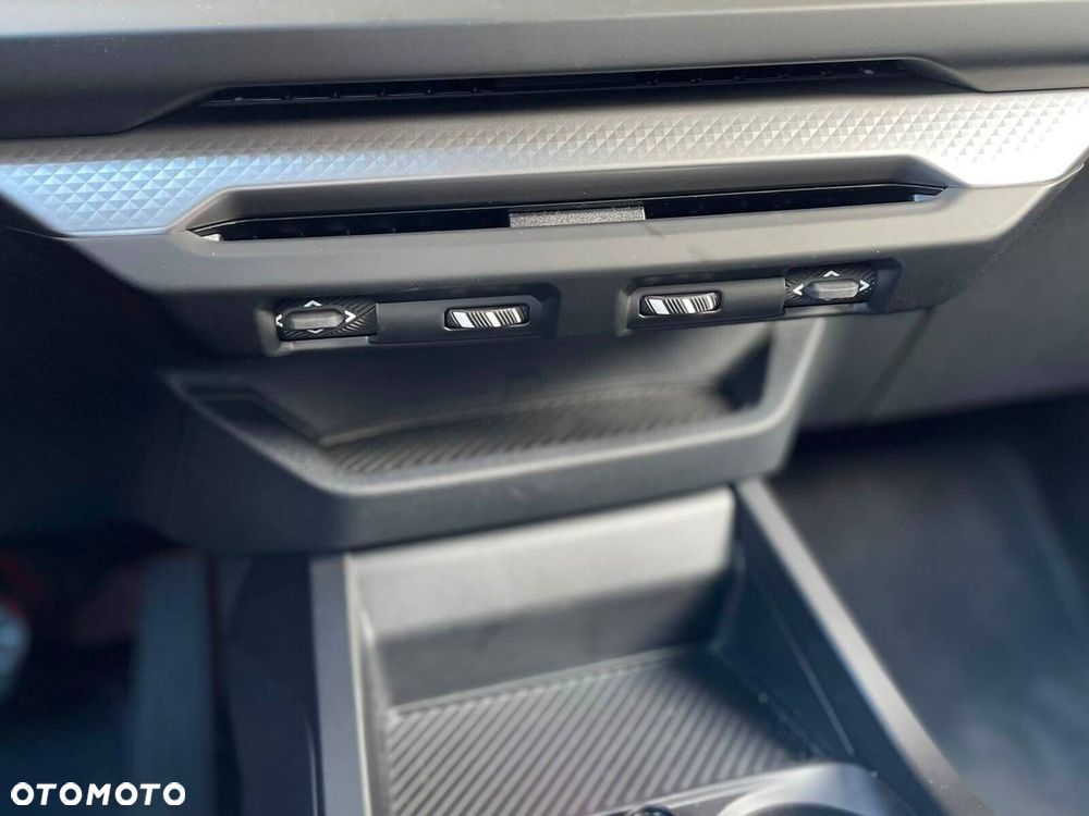 BMW Seria 1 - 23