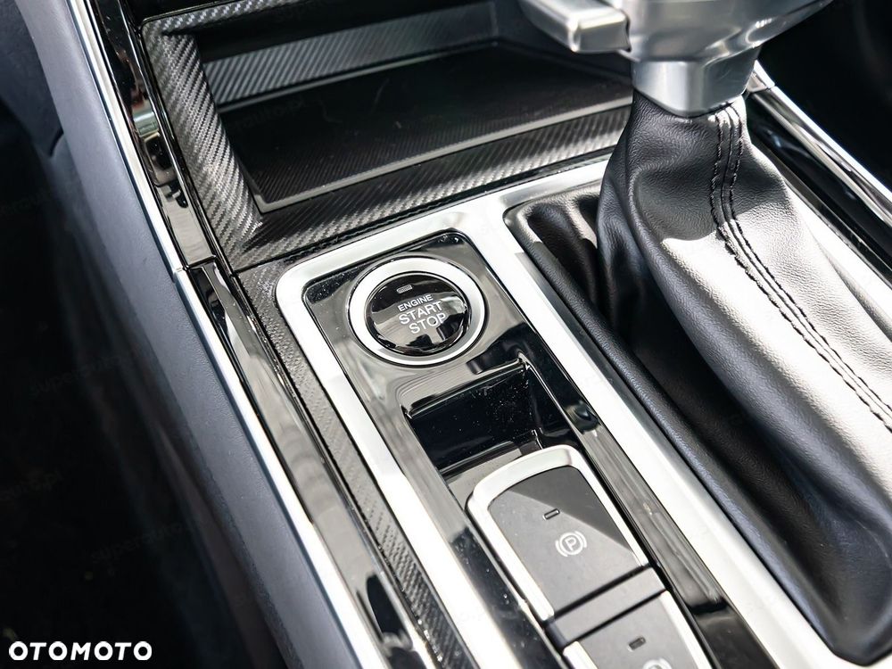 JAC J7 Plus CVT - 14