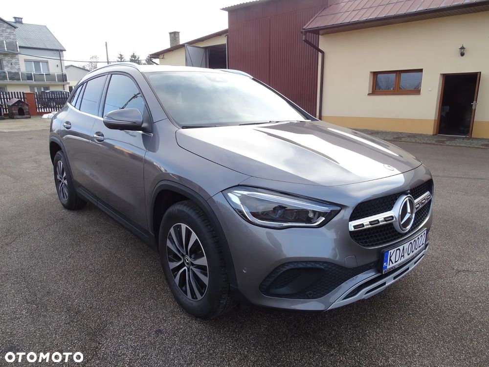 Mercedes-Benz GLA 200 - 3