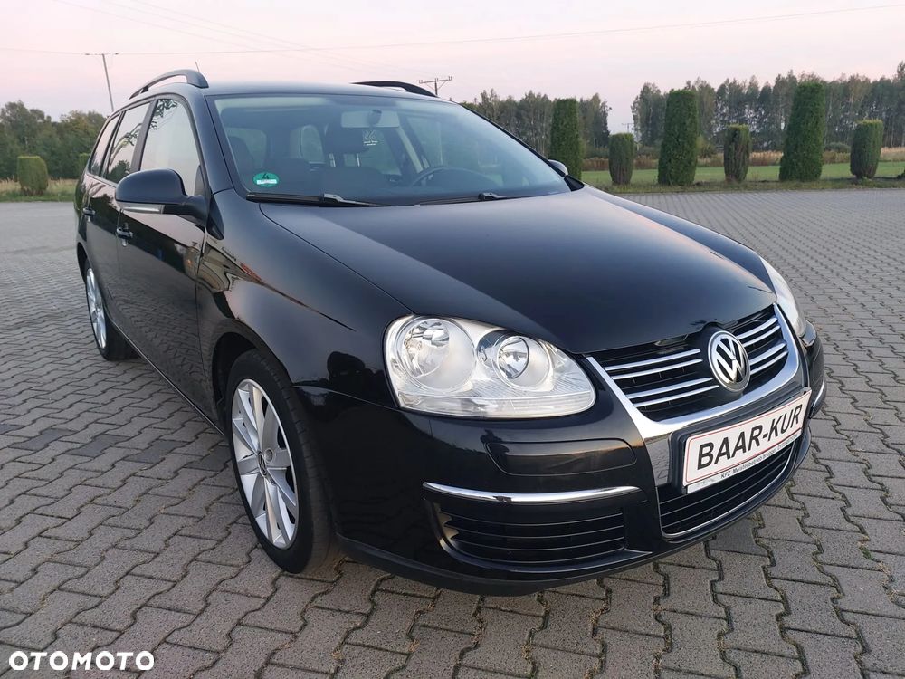 Volkswagen Golf - 2