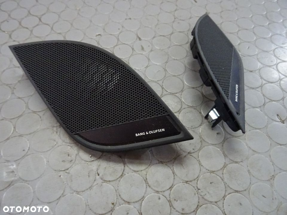 8W1857227A 8W1857228A oslona glosnika Bang Olufsen Audi A4 B9 A5 - 2