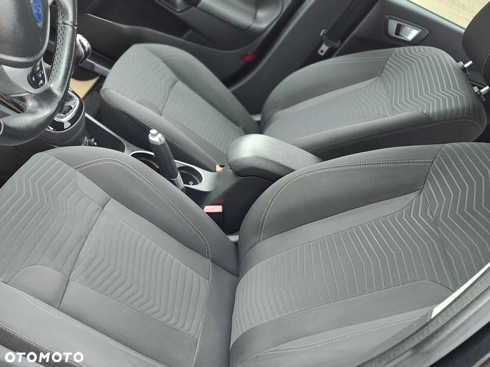 Ford Fiesta 1.0 EcoBoost S&S TITANIUM X - 14