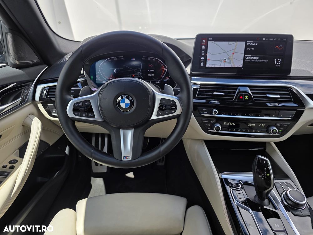 BMW Seria 5 530i xDrive AT MHEV - 19
