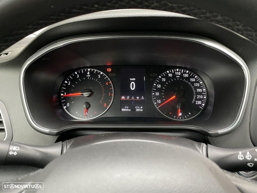 Renault Mégane 1.3 TCe Limited - 25
