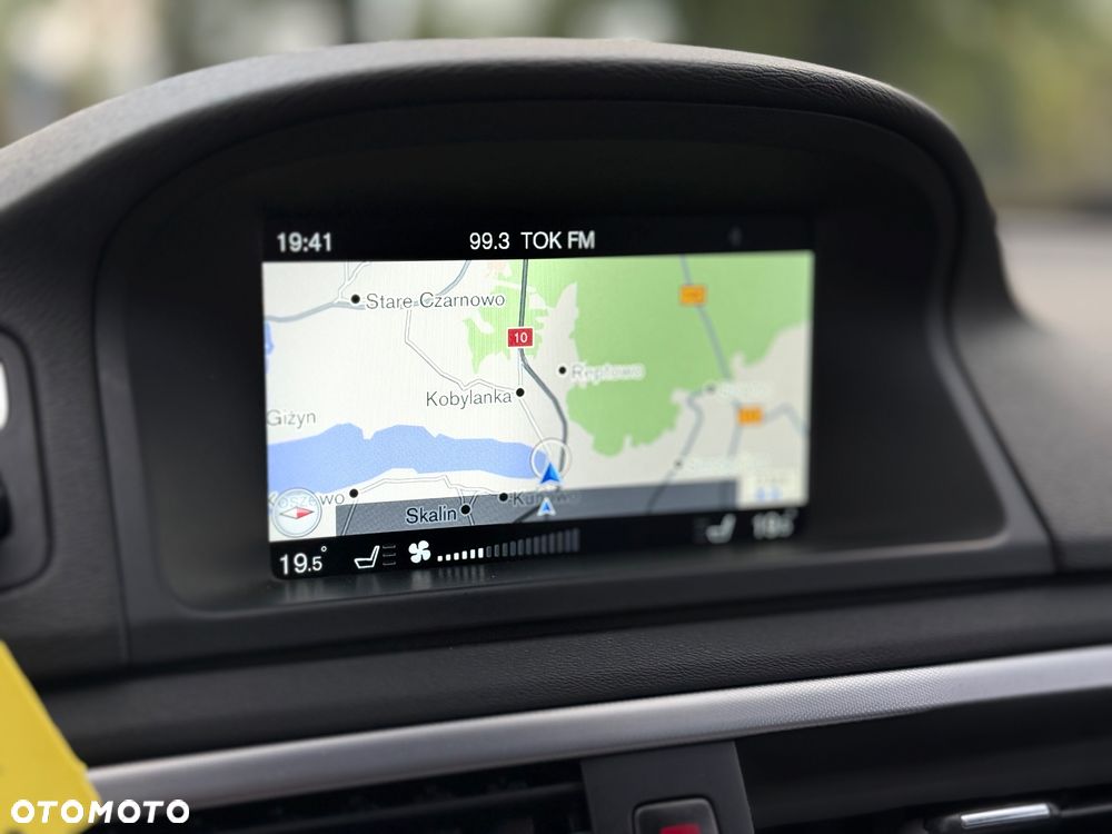 Volvo V70 D4 Geartronic Momentum - 20