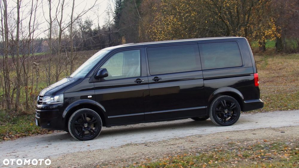 Volkswagen Multivan - 9