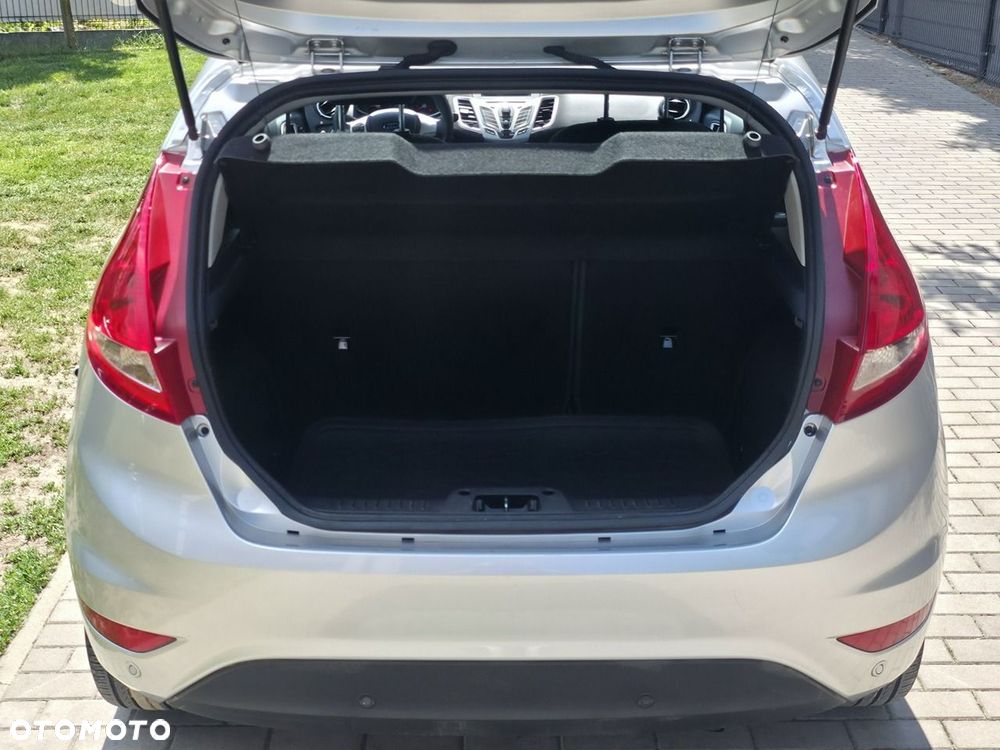 Ford Fiesta - 7