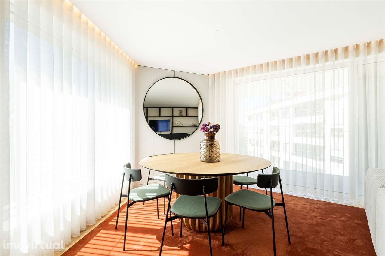 Apartamento T3 com Master Suíte e varanda localizado em Arca d’Água - Grande imagem: 5/35