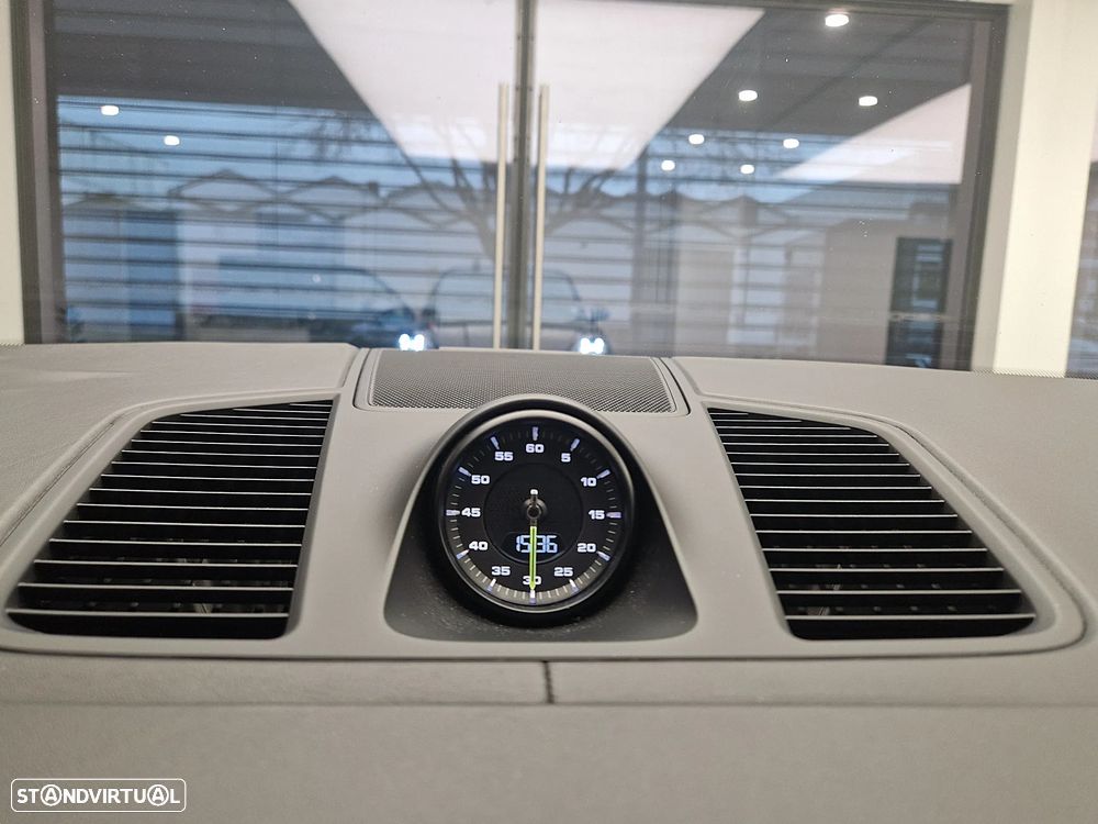 Porsche Cayenne E-Hybrid - 26