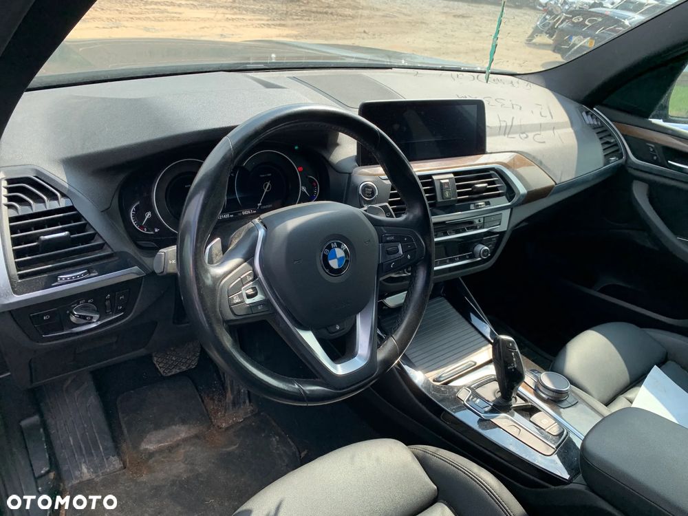 BMW X3 xDrive30i GPF Luxury Line sport - 9