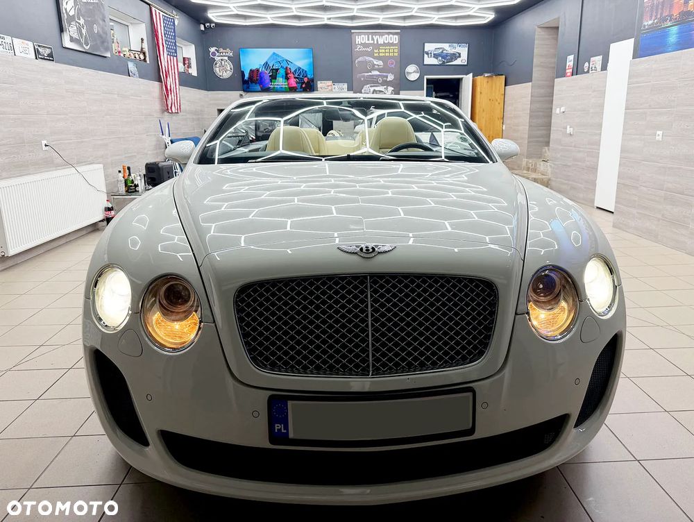 Bentley Continental GT Standard - 3