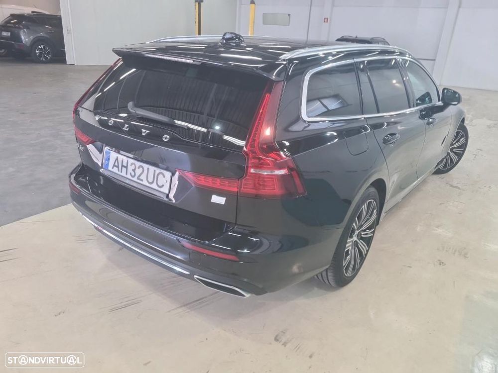 Volvo V60 2.0 T6 AWD TE Inscription - 4