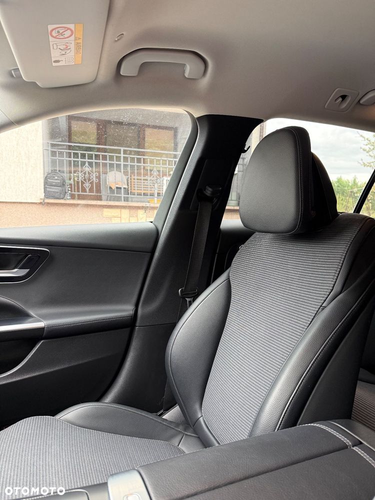 Mercedes-Benz Klasa C 220 d mHEV Avantgarde - 20