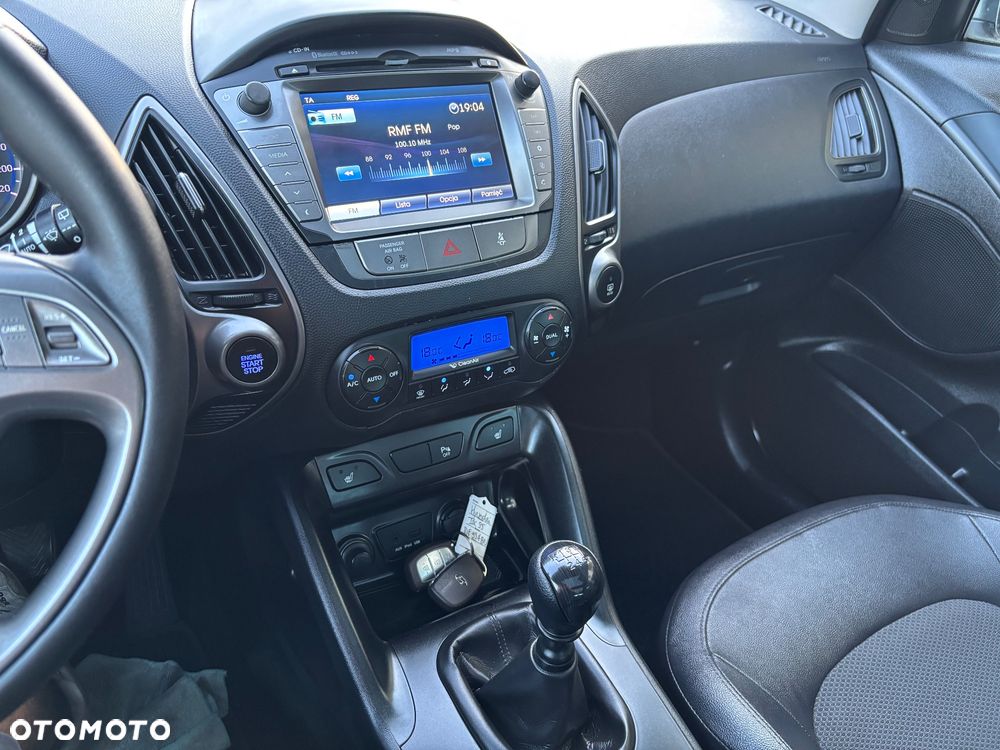 Hyundai ix35 1.6 GDI Premium 2WD - 24