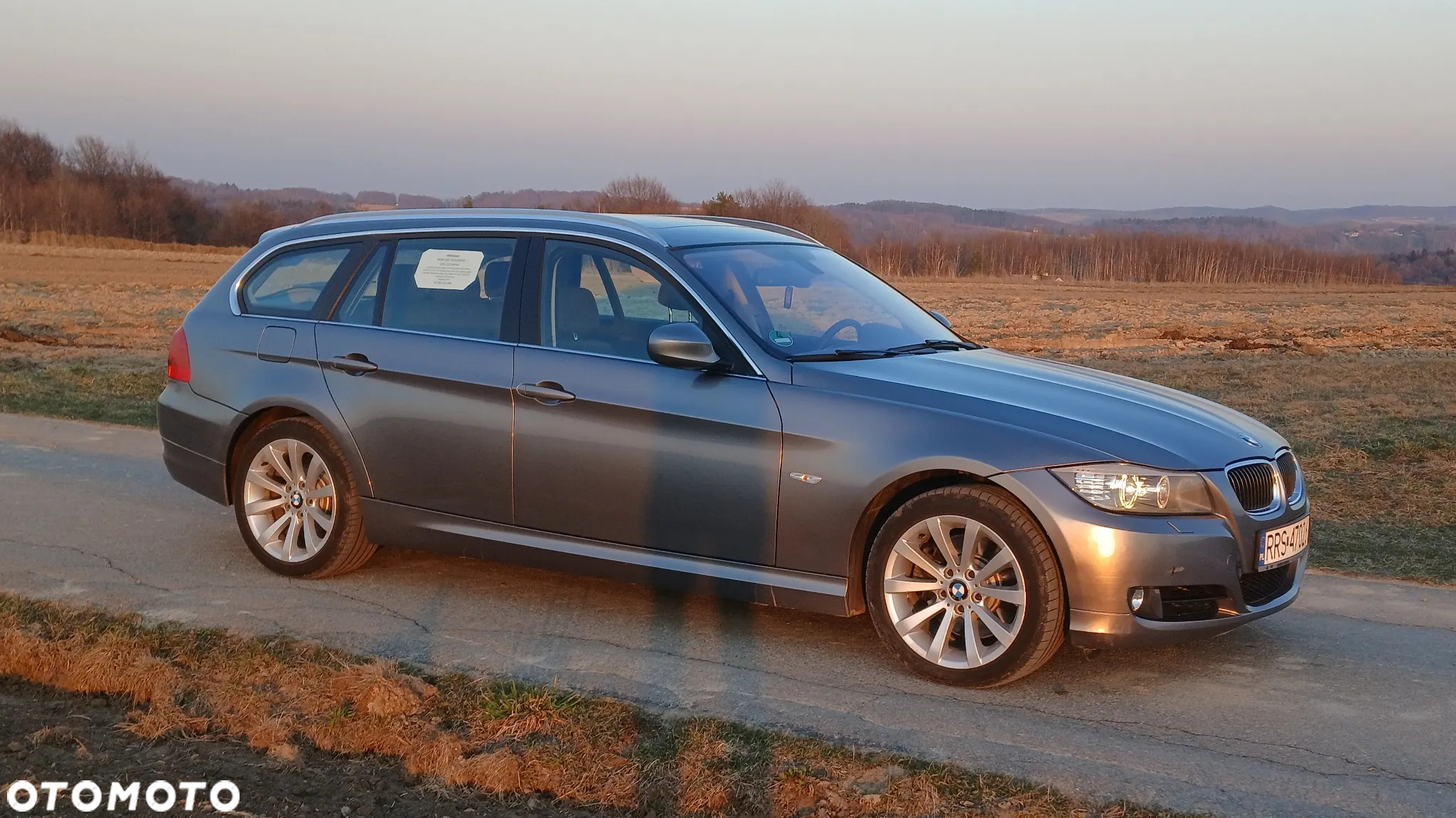 BMW Seria 3 330d xDrive DPF Touring - 6