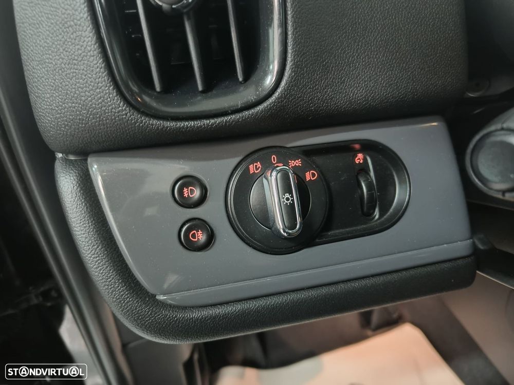 MINI Countryman One D 4Business - 14