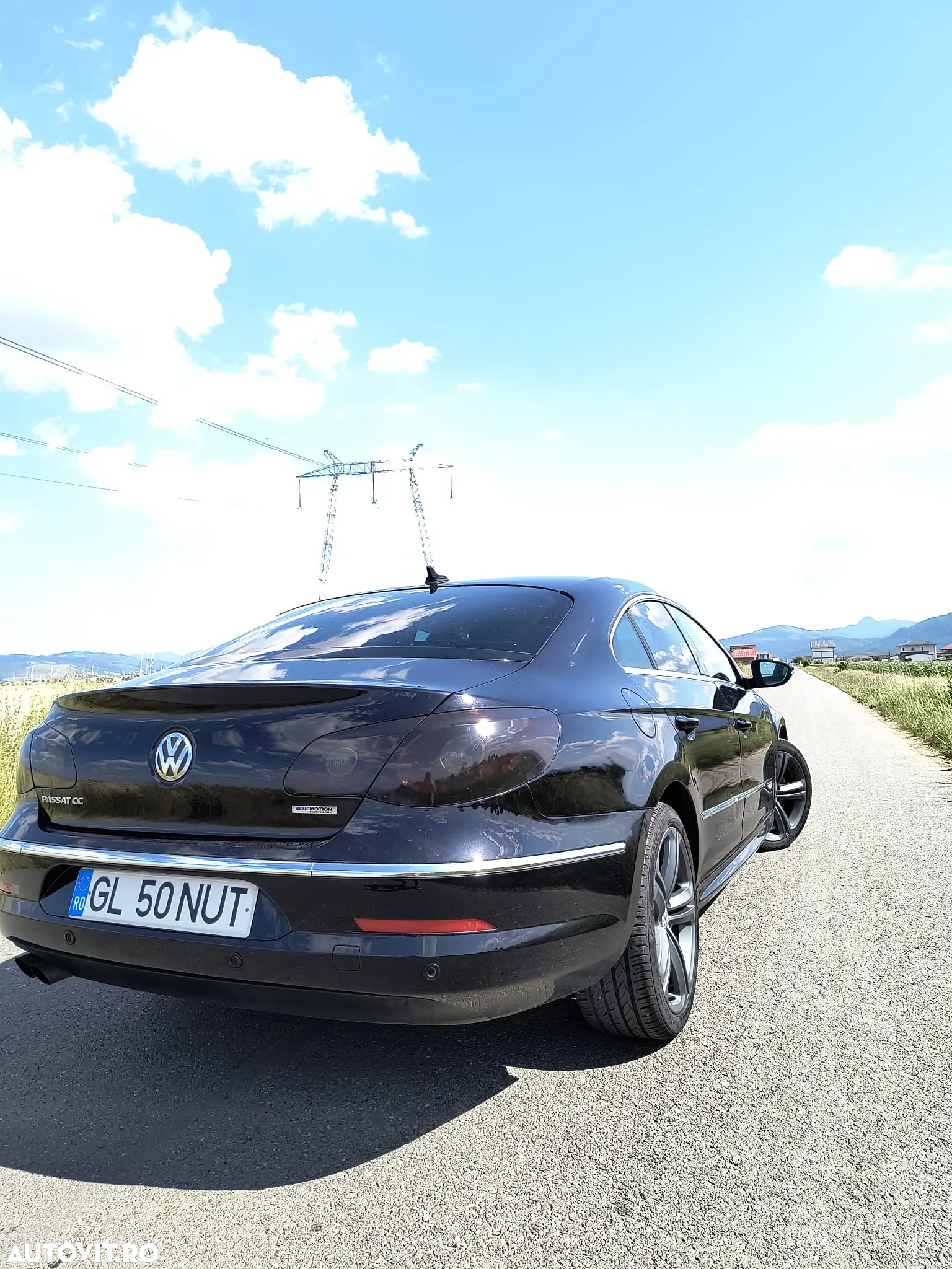Volkswagen Passat 2.0 TDI BlueMotion Tehnology Comfortline DSG - 4