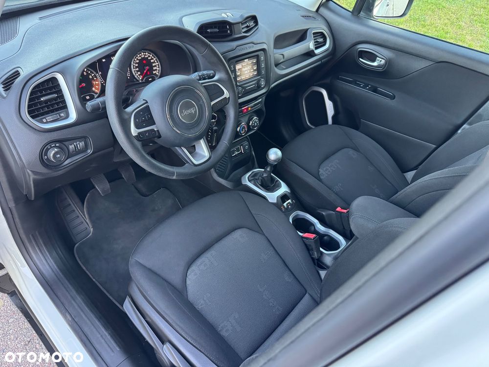 Jeep Renegade 1.6 E-TorQ Sport - 8