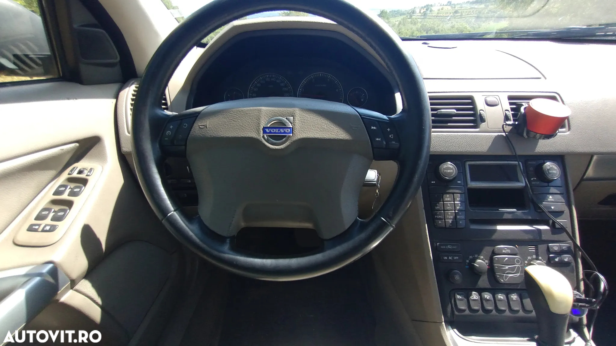 Volvo XC 90 2.4 D Aut. 7 locuri - 14