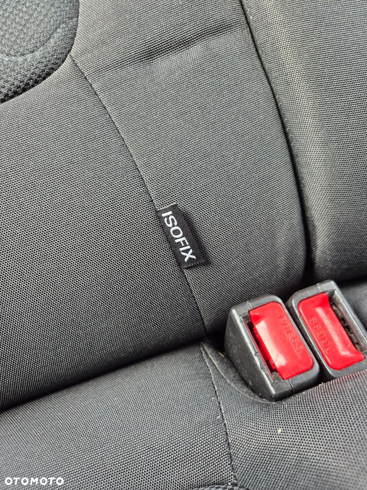 Hyundai i20 - 13