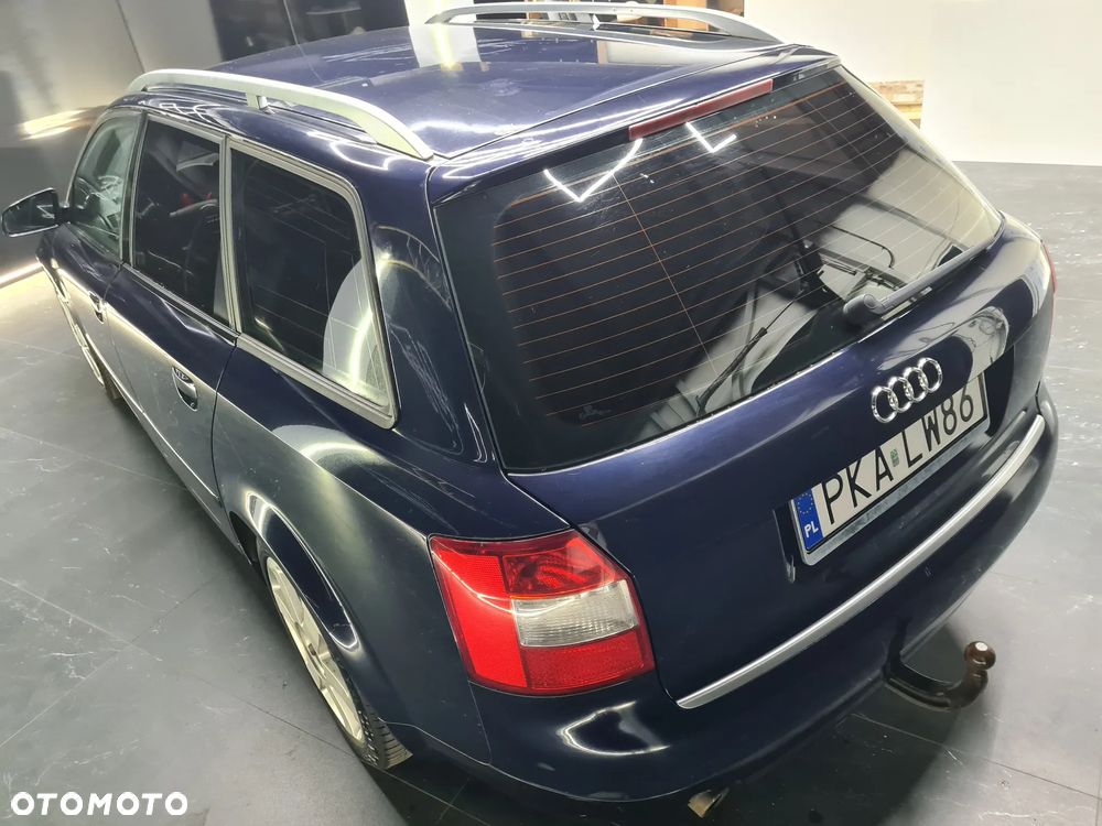 Audi A4 Avant - 25