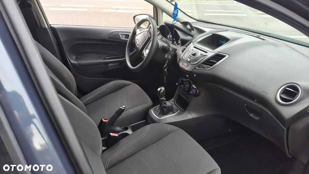 Ford Fiesta 1.25 Ambiente - 14