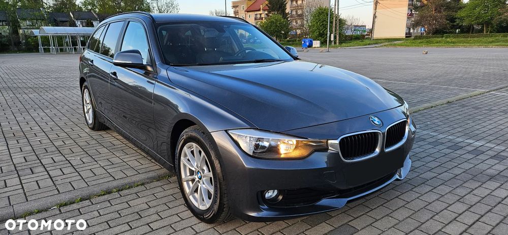 BMW Seria 3 316i Luxury Line - 1