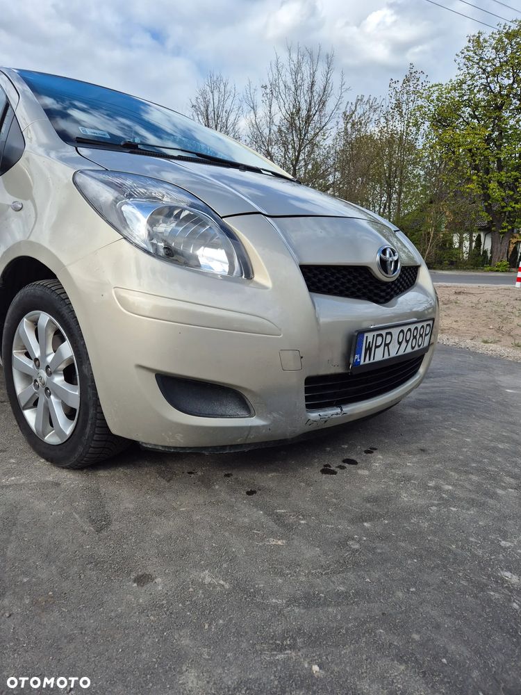Toyota Yaris 1.33 Luna - 6