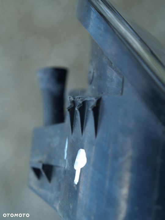 Audi A6 Halogen prawy a 6 04r 4F0 - 2