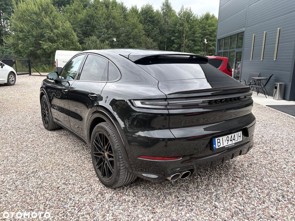 Porsche Cayenne - 6