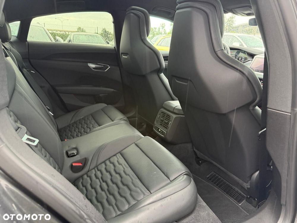 Audi e-tron GT - 22