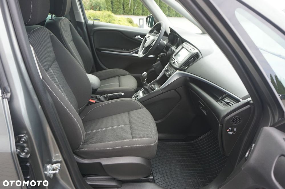 Opel Zafira 1.4 Turbo Innovation - 17