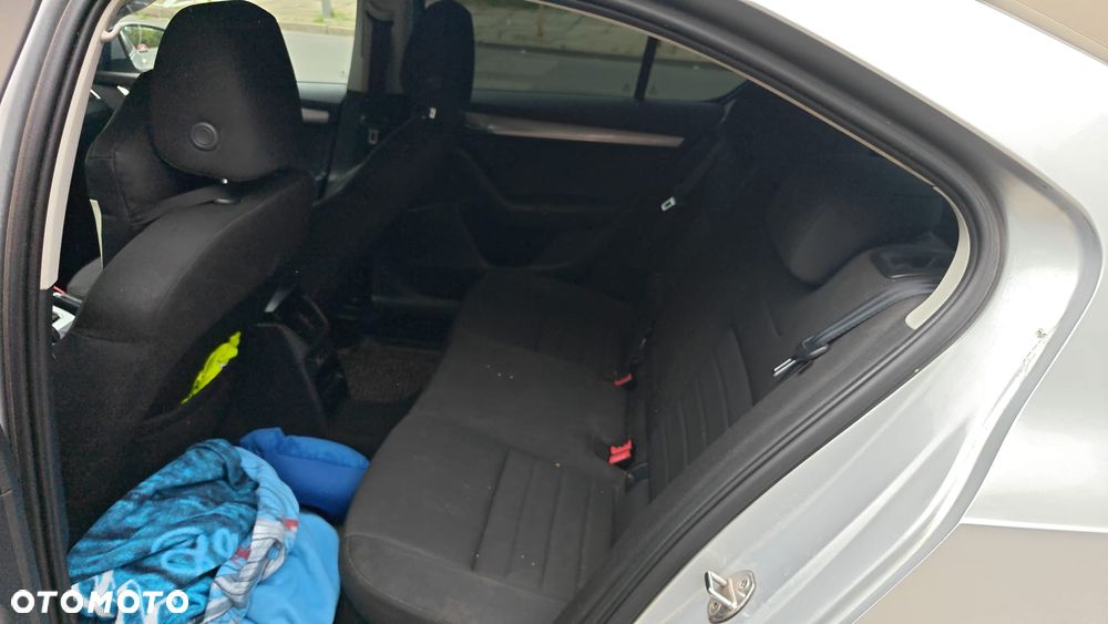Skoda Octavia 2.0 TDI Edition - 9