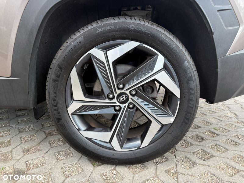 Hyundai Tucson 1.6 T-GDi HEV Platinum 2WD - 29