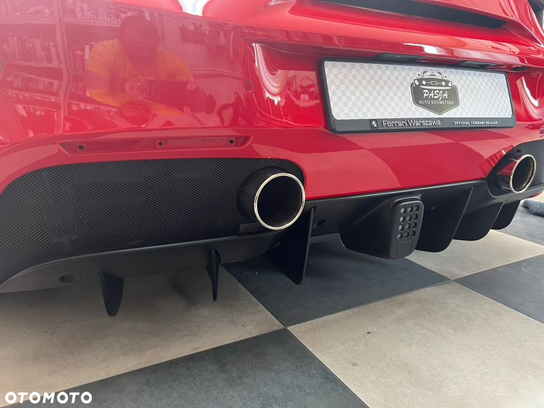 Ferrari 488 - 6
