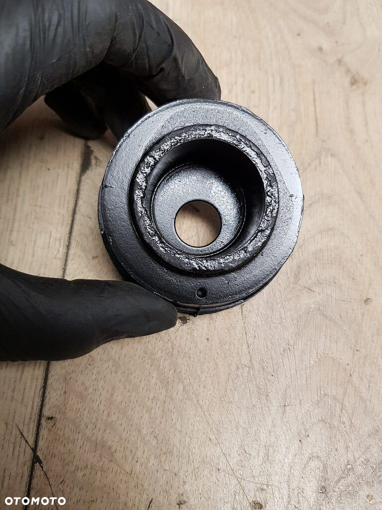 Uchwyt mocowanie silnika poduszka Buell L0502.2A - 7