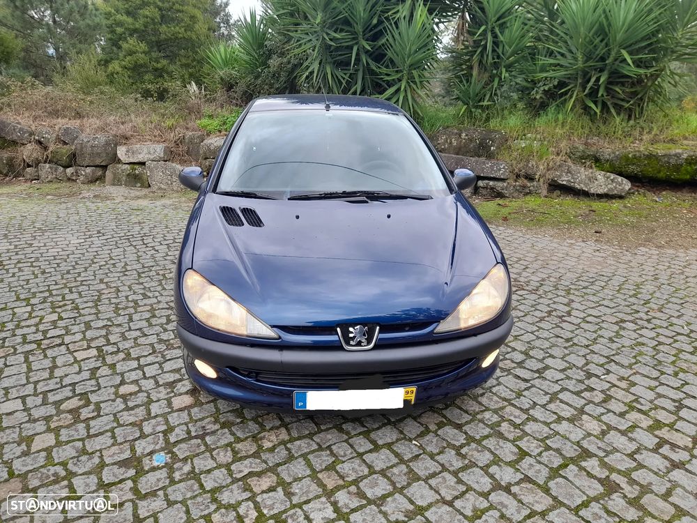 Peugeot 206 1.1 XR - 3