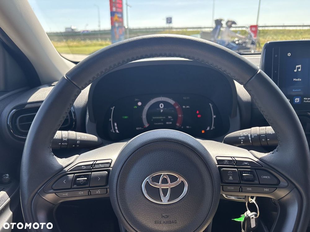 Toyota Yaris Hybrid 1.5 Style - 18