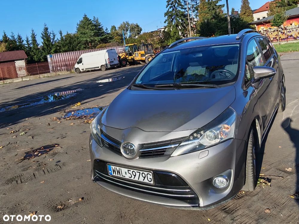 Toyota Verso - 2