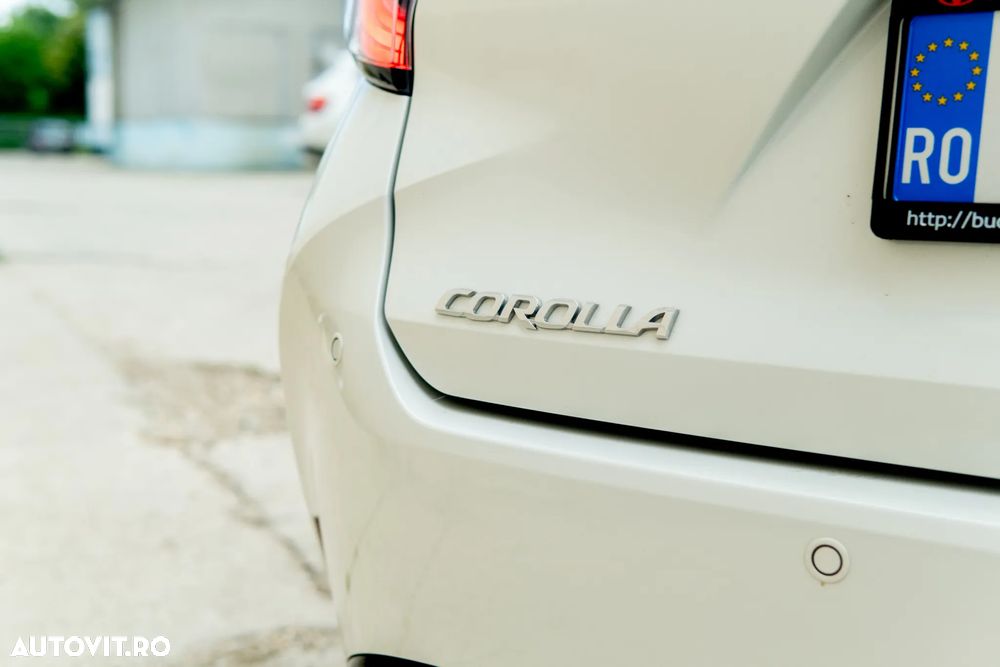 Toyota Corolla - 16