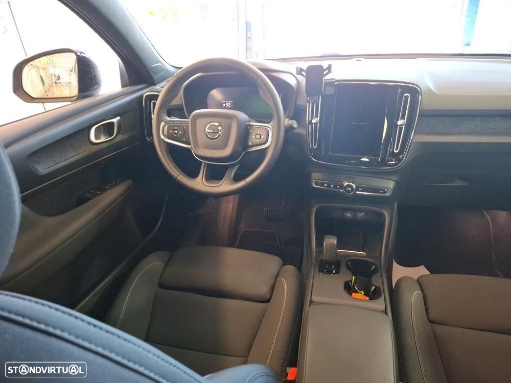 Volvo EX40 82 kWh Single Motor Extended Range Plus - 9